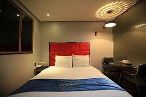 Chakan Hotel