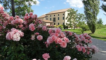 Agriturismo Millefiori Corte delle Rose