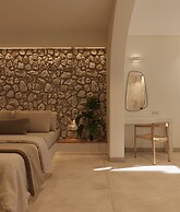 Tinas Plus Hotel
