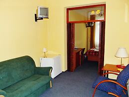 Hotel Modena