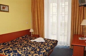 Hotel Modena