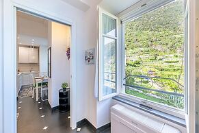 Hanging Garden with Air Conditioning