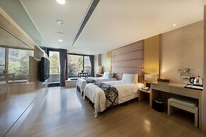 Tai Yi Red Maple Resort