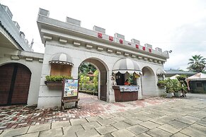 Tai Yi Red Maple Resort