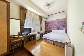 Tai Yi Red Maple Resort