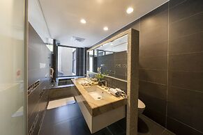 Tai Yi Red Maple Resort
