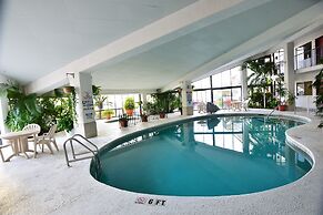 Palmetto Beachfront Hotel, a By the Sea Resort