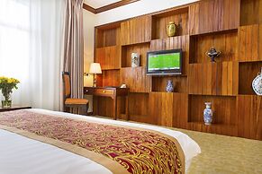 Eastland Hotel