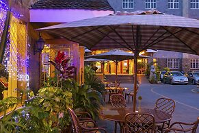 Eastland Hotel