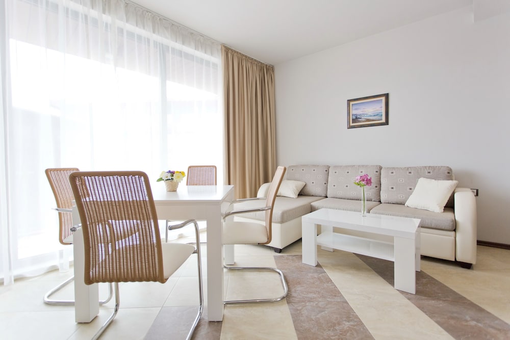 Galeon Residence & SPA Hotel