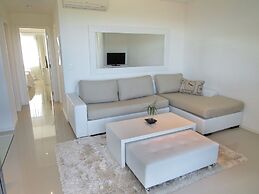 Emerald Apartments