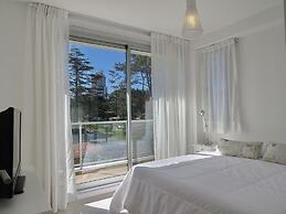 Emerald Apartments