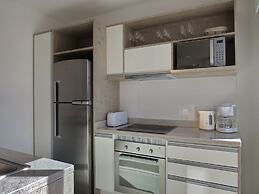 Emerald Apartments