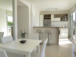 Emerald Apartments