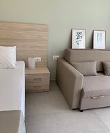 Pals Studios Pefkos