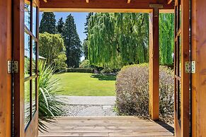 Wanaka Homestead Lodge & Cottages