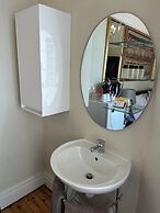 Ashby Manor Guest House