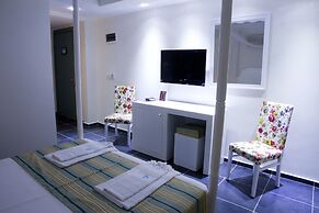 Cinar Hotel