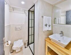 Cinar Hotel