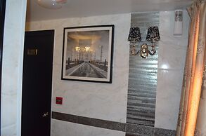 Skylark Hostel