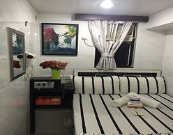 Skylark Hostel