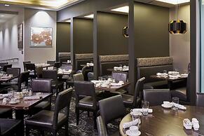 The Davenport Grand, Autograph Collection