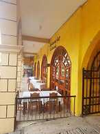 Hotel Arcos del Parque