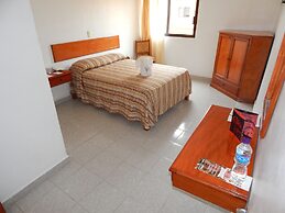 Hotel Arcos del Parque