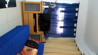 Zimmer Dora Dead Sea