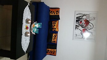 Zimmer Dora Dead Sea