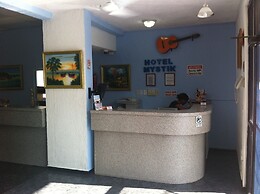 Hotel Mystik