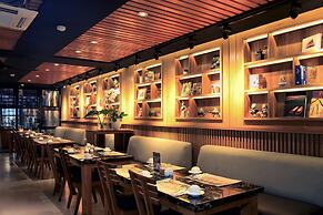 Ivory Hotel Bandung