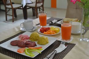Hotel Renacer
