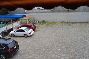 Hotel Renacer