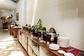 Hotel Dafam Rio