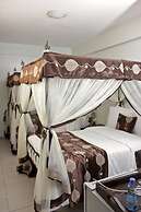 Hadassah Hotel