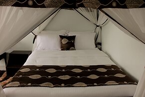 Hadassah Hotel