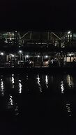 Kurupira Cabin Floating