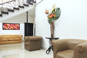 Hotel Colonial Plaza