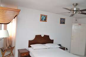 Seven Stars Hotel