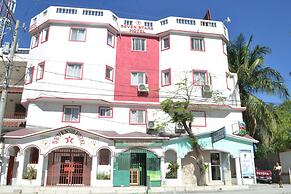 Seven Stars Hotel