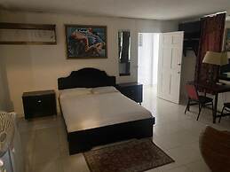 Seven Stars Hotel