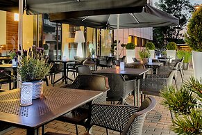 Warsaw Plaza Hotel
