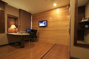 Ming Paragon Hotel