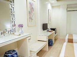 O'nya Phuket Hotel