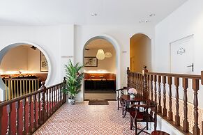 O'nya Phuket Hotel