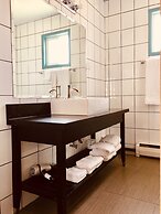 Alpine Inn & Suites
