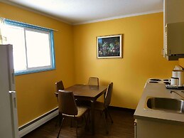 Alpine Inn & Suites