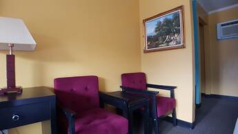 Alpine Inn & Suites