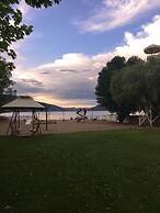 Kokanee Beach Resort Motel